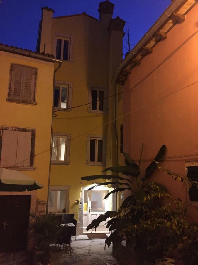Casa Colloredo Free Parking Rovinj Exterior foto